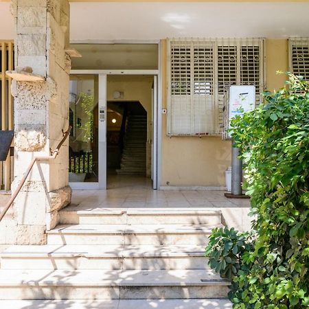 Sea View 2 Bedroom Apartment With Bomb Shelter Tel-Aviv Kültér fotó
