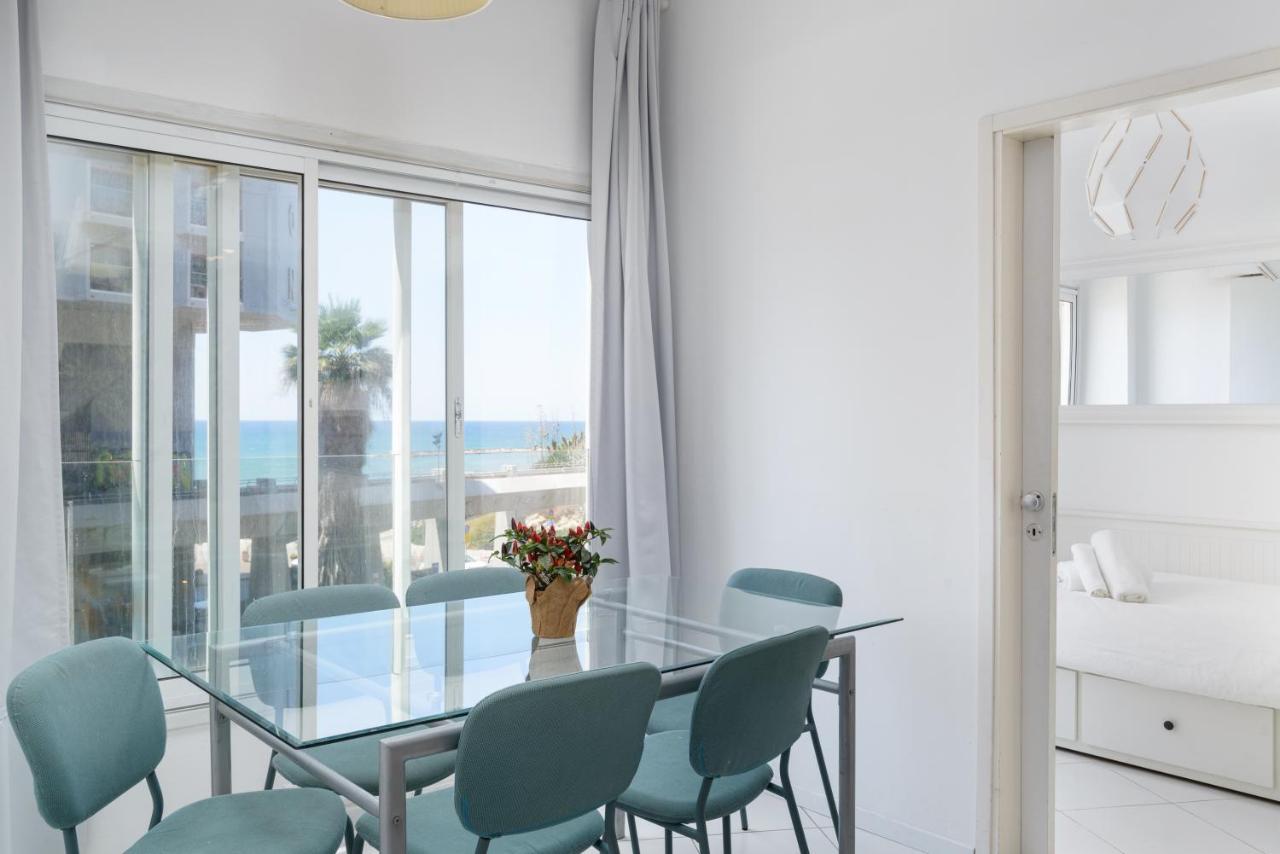Sea View 2 Bedroom Apartment With Bomb Shelter Tel-Aviv Kültér fotó