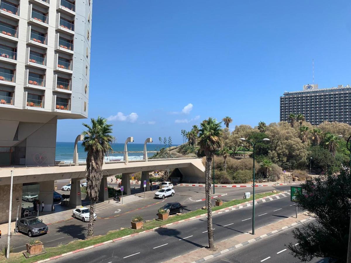 Sea View 2 Bedroom Apartment With Bomb Shelter Tel-Aviv Kültér fotó